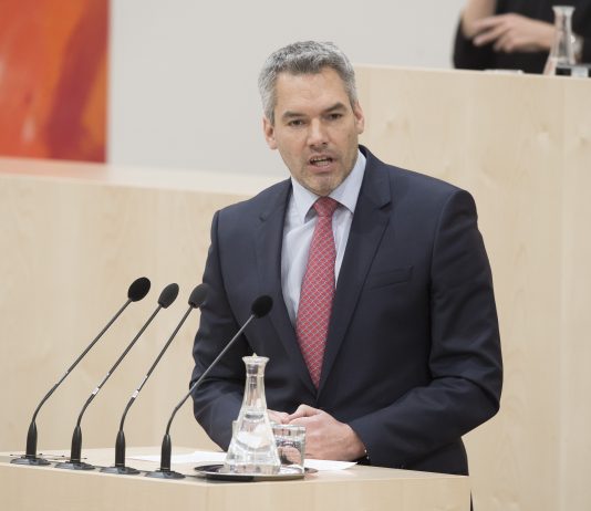 Chancellor of Austria - Karl Nehammer_Thomas Jantzen_parlament.gv